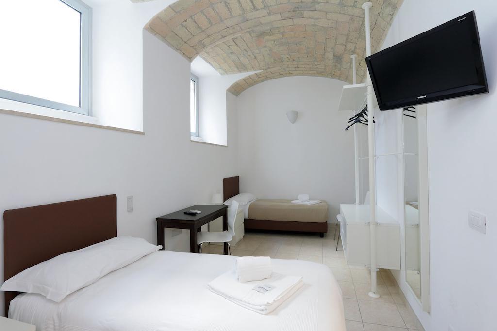 Vatican Rooms Guest House Roma Habitación foto